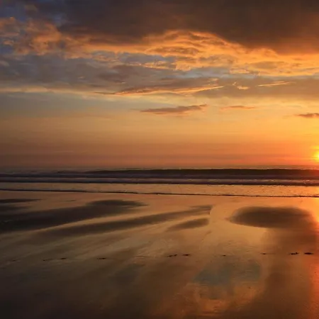 לינה וארוחת בוקר Un Matin D'ete