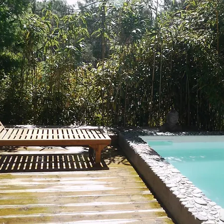 فندق مبيت وإفطار Un Matin D'ete 3*